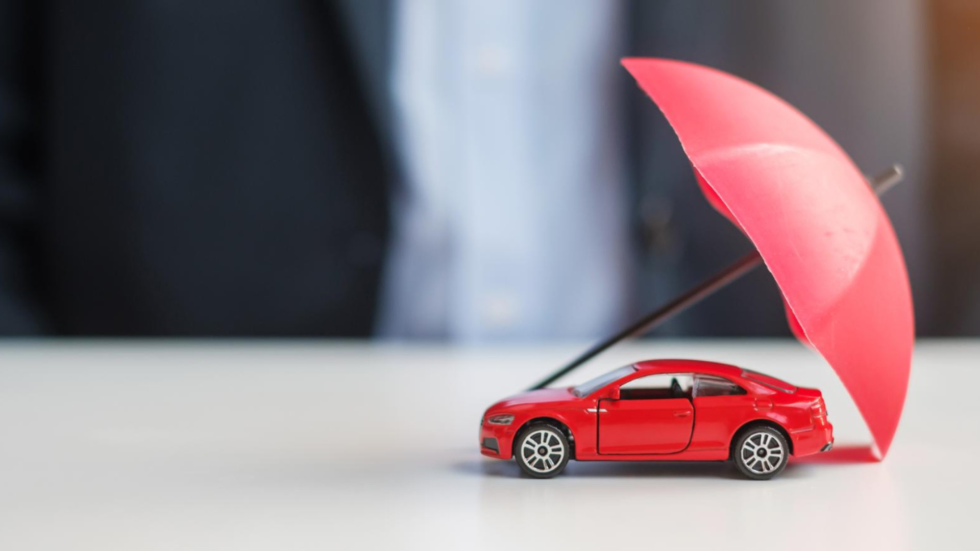 Conseils efficaces pour payer moins cher votre assurance auto sans sacrifier les garanties